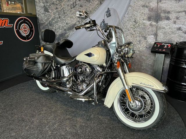 harley-davidson - heritage-softail-classic-flstc