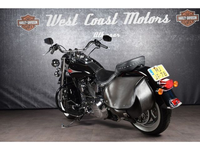 harley-davidson - heritage-softail-classic-flstc