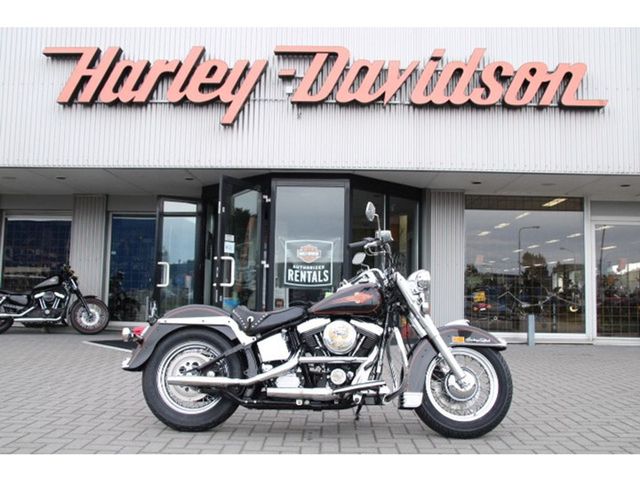 harley-davidson - heritage-softail-classic-flstc