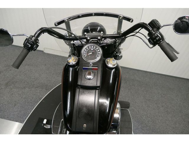 harley-davidson - heritage-softail-classic-flstc