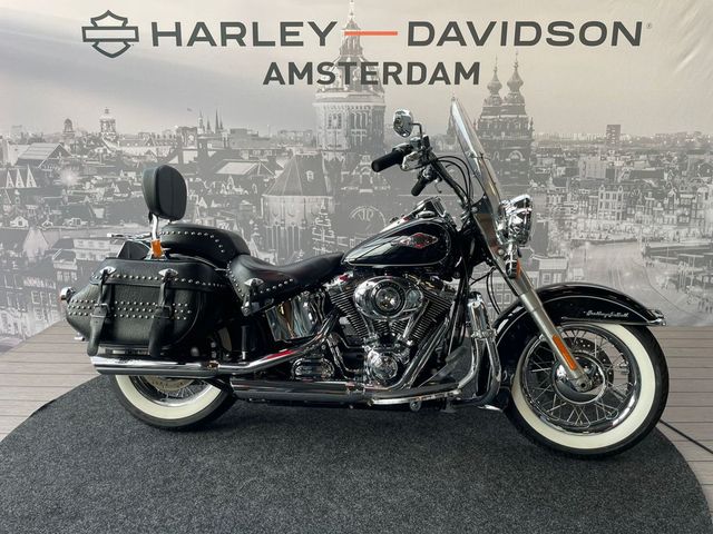 harley-davidson - heritage-softail-classic-flstc