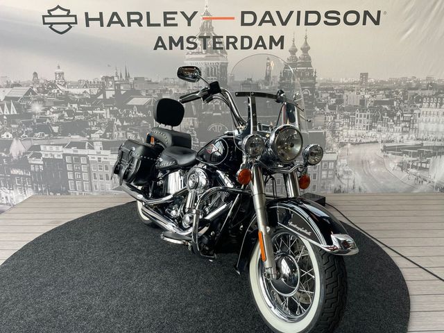 harley-davidson - heritage-softail-classic-flstc