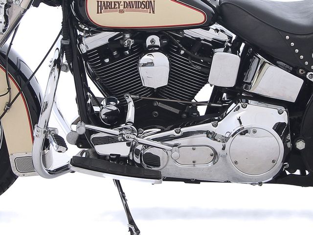 harley-davidson - heritage-softail-classic-flstc