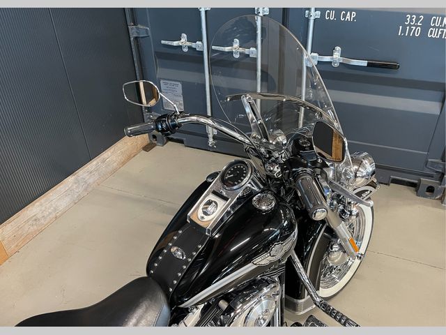 harley-davidson - heritage-softail-classic-flstc