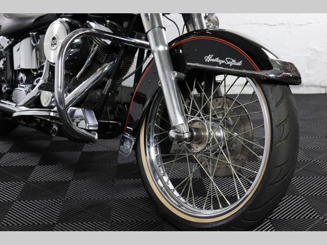 harley-davidson - heritage-softail-classic-flstc