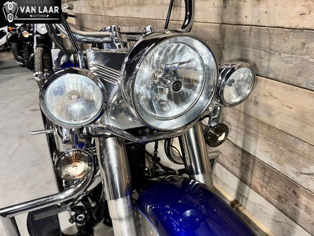 harley-davidson - heritage-softail-classic-flstc