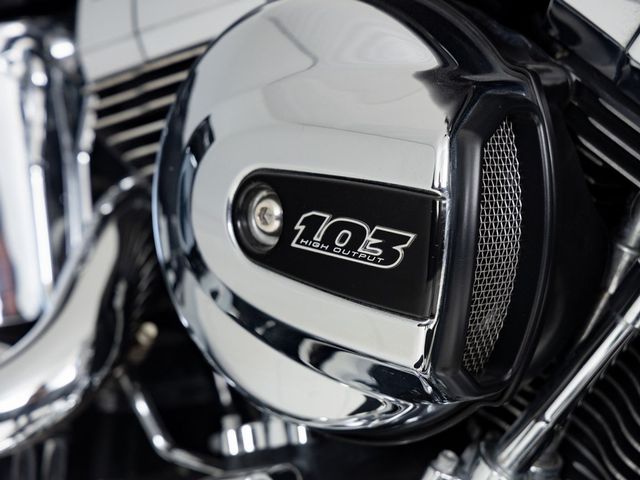 harley-davidson - heritage-softail-classic-flstc