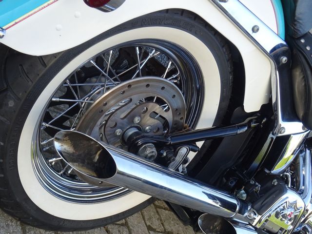 harley-davidson - heritage-softail-classic-flstc