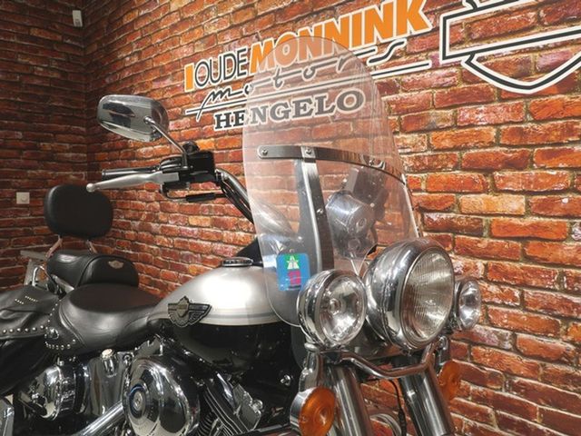 harley-davidson - heritage-softail-classic-flstc