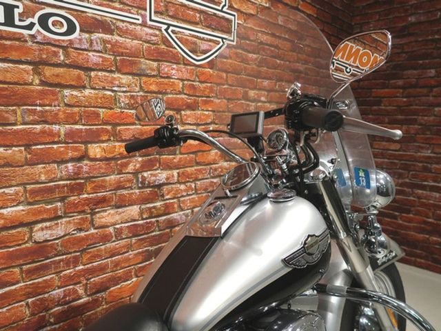 harley-davidson - heritage-softail-classic-flstc