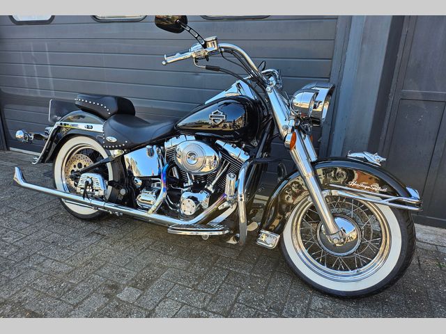 harley-davidson - heritage-softail-classic-flstc