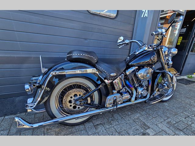 harley-davidson - heritage-softail-classic-flstc