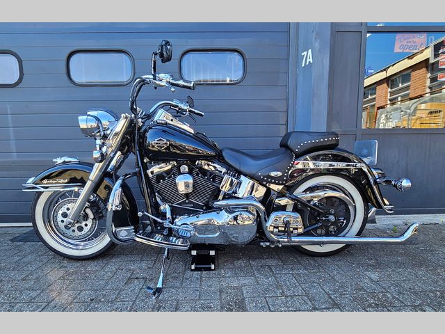 harley-davidson - heritage-softail-classic-flstc
