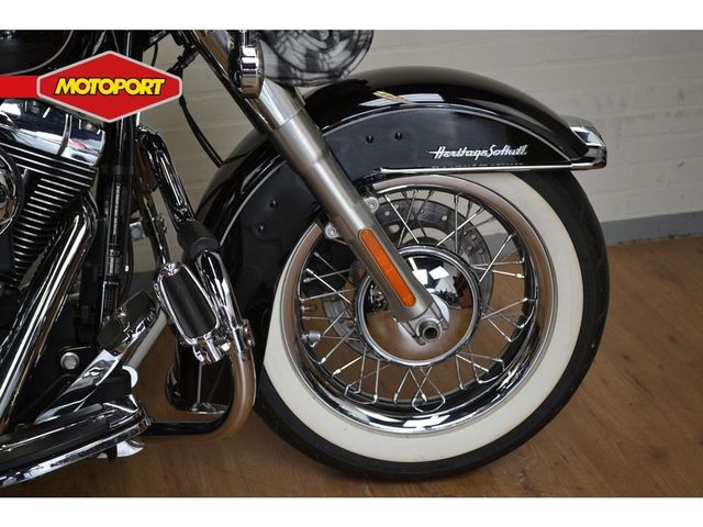 harley-davidson - heritage-softail-classic-flstc