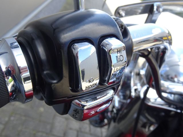 harley-davidson - heritage-softail-classic-flstci