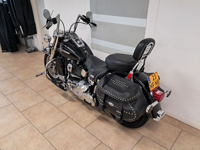 harley-davidson - heritage-softail-classic-flstci