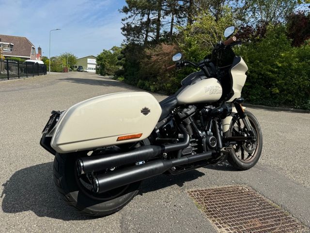 harley-davidson - low-rider-st