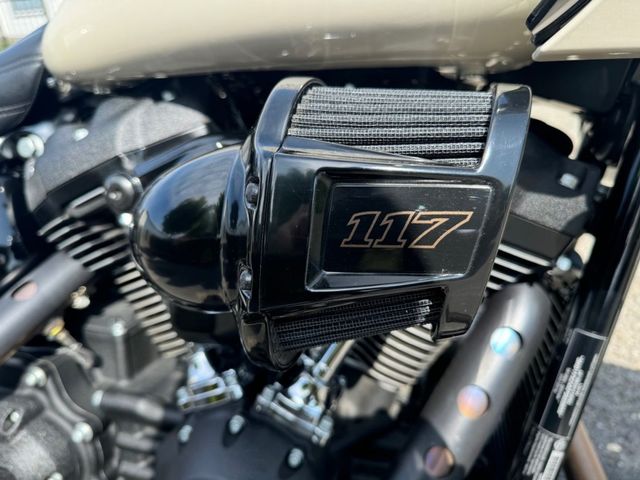harley-davidson - low-rider-st