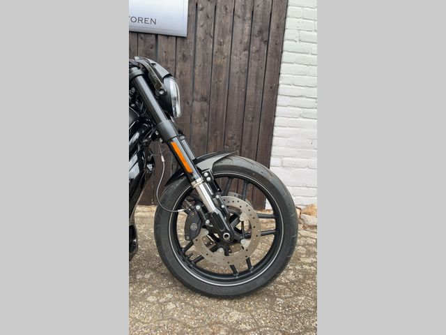 harley-davidson - night-rod-vrscd