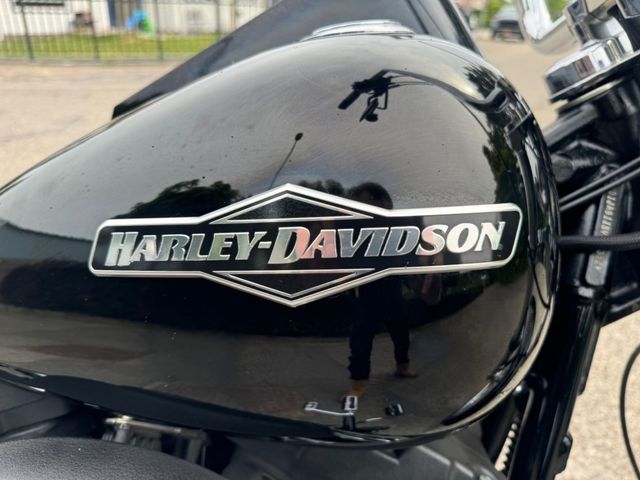 harley-davidson - night-train-fxstbi