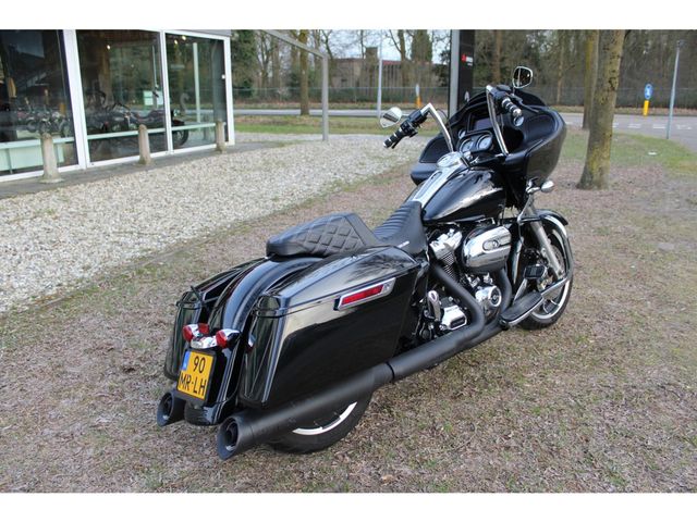 harley-davidson - road-glide-custom-fltrx