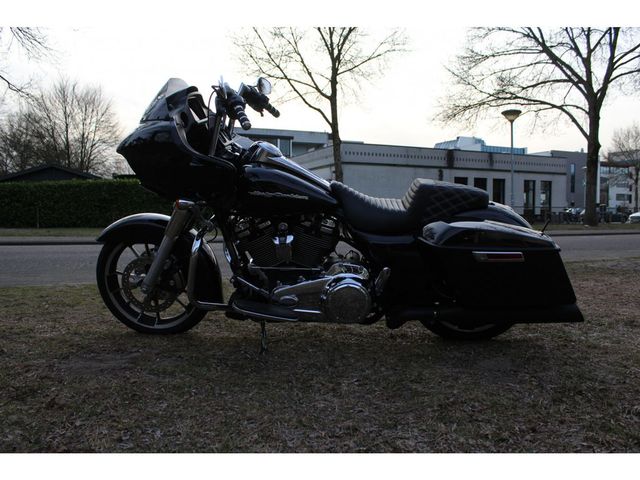 harley-davidson - road-glide-custom-fltrx