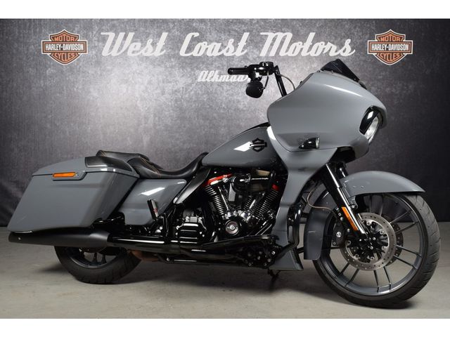 harley-davidson - road-glide-cvo-fltrxse