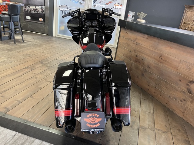 harley-davidson - road-glide-cvo-fltrxse