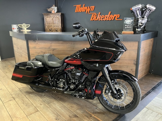 harley-davidson - road-glide-cvo-fltrxse
