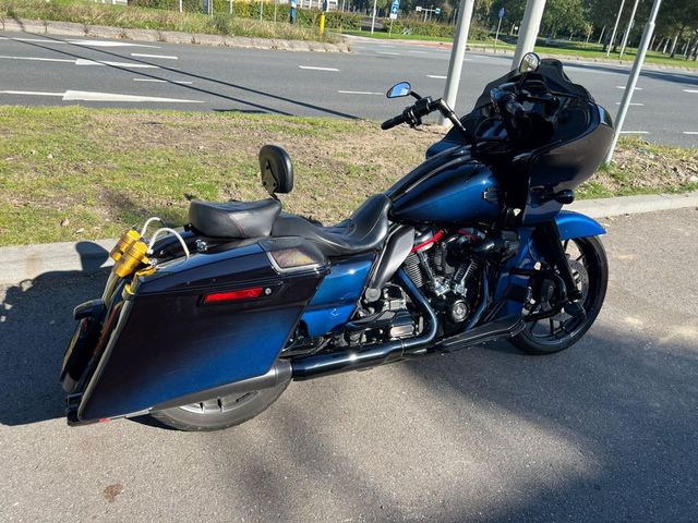 harley-davidson - road-glide-cvo-fltrxse