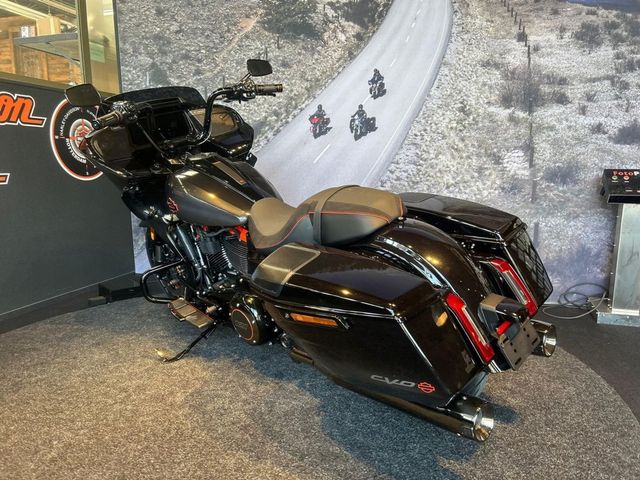 harley-davidson - road-glide-cvo-fltrxse