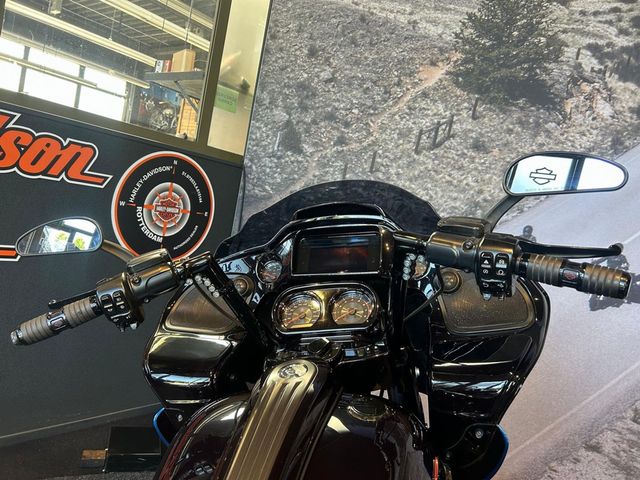 harley-davidson - road-glide-cvo-fltrxse