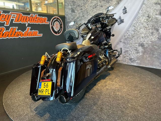 harley-davidson - road-glide-cvo-fltrxse