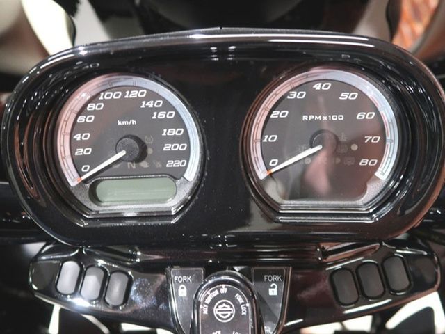 harley-davidson - road-glide-limited-fltrk