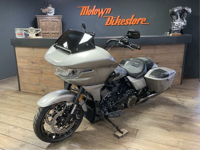 harley-davidson - road-glide-screamin-eagle-cvo-fltrxse