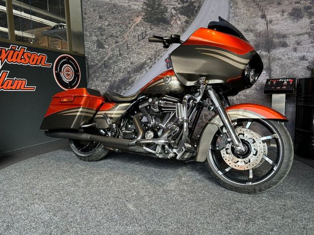 harley-davidson - road-glide-screamin-eagle-cvo-fltrxse