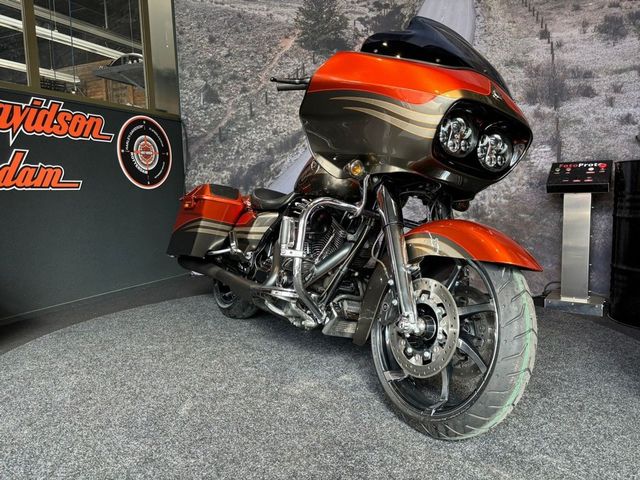 harley-davidson - road-glide-screamin-eagle-cvo-fltrxse