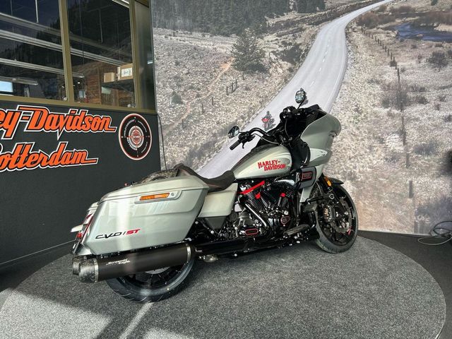 harley-davidson - road-glide-screamin-eagle-cvo-fltrxse