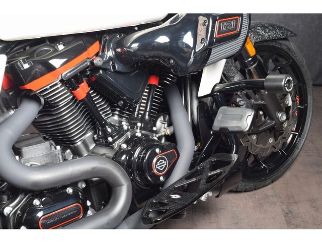 harley-davidson - road-glide-screamin-eagle-cvo-fltrxse