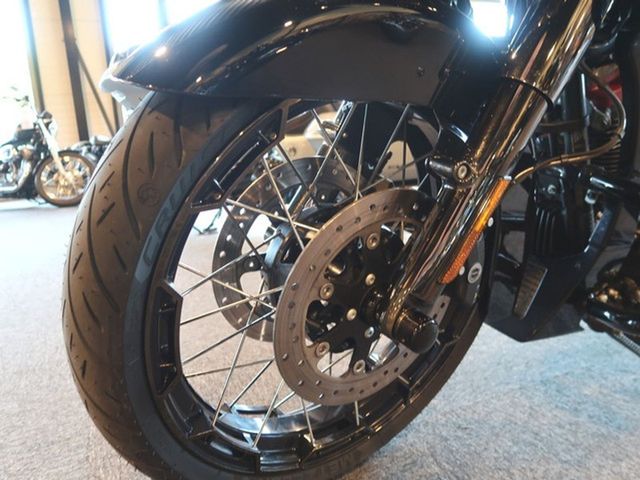 harley-davidson - road-glide-screamin-eagle-cvo-fltrxse