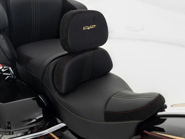harley-davidson - road-glide-ultra-cvo