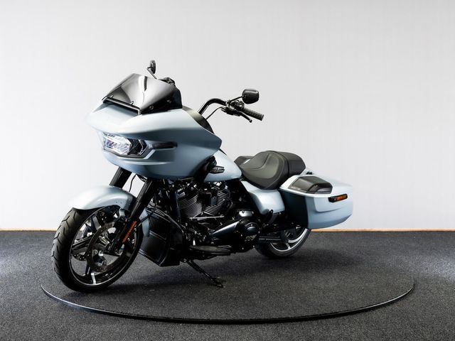 harley-davidson - road-glide-ultra-fltru