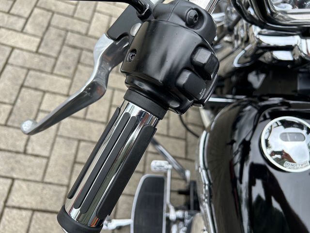 harley-davidson - road-king