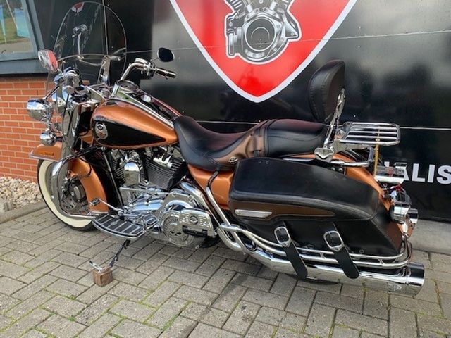 harley-davidson - road-king-classic-flhrc