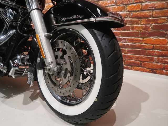 harley-davidson - road-king-classic-flhrc