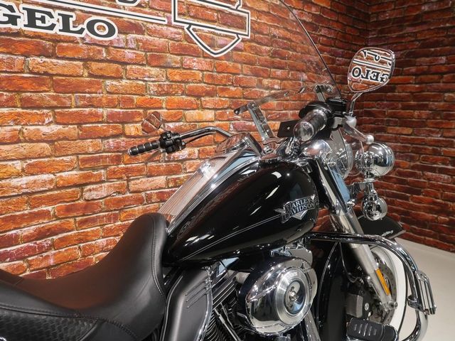 harley-davidson - road-king-classic-flhrc