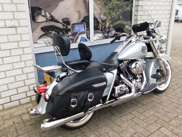 harley-davidson - road-king-classic-flhrc