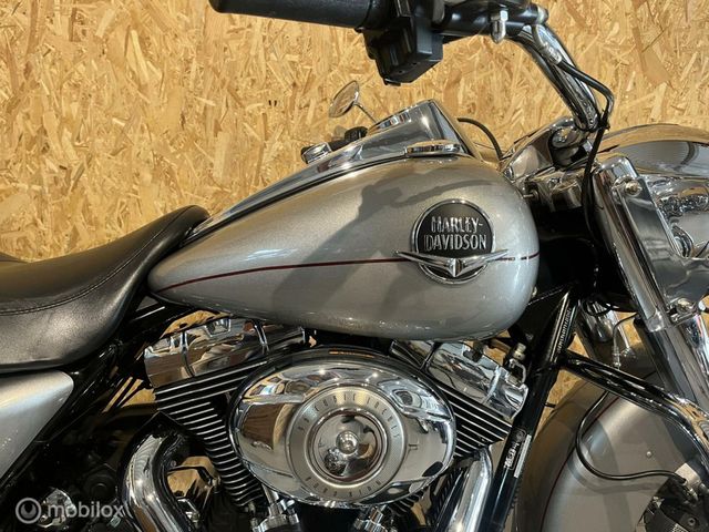 harley-davidson - road-king-classic-flhrc