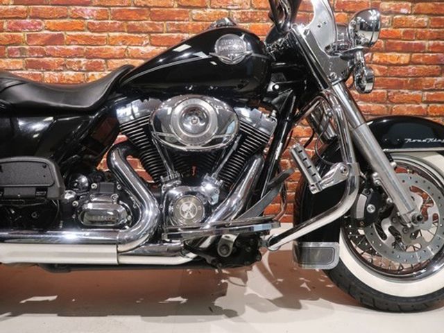 harley-davidson - road-king-classic-flhrc