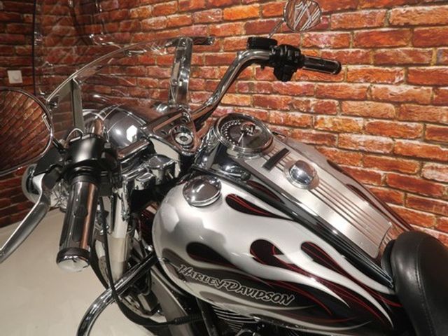 harley-davidson - road-king-classic-flhrc